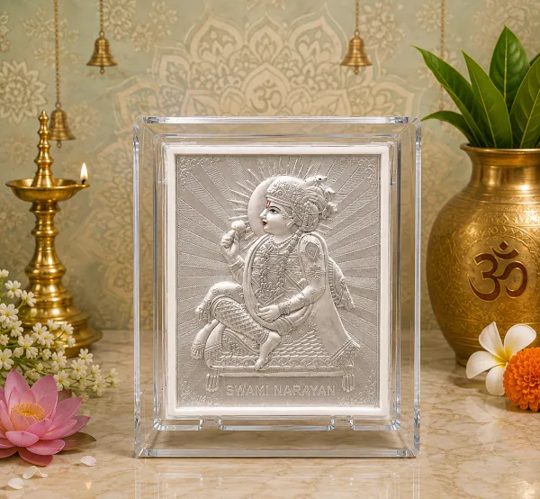 Dom Stand (Narayan Swami)