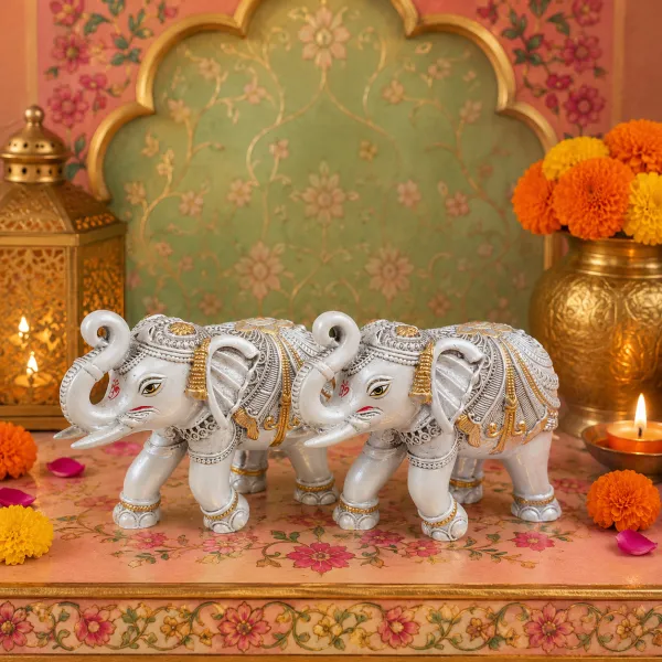 Italian Aarvat Elephant (4Inch)